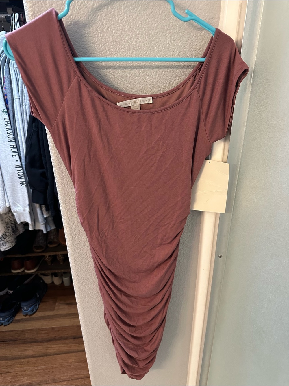 Boston Proper Dusty Mauve Scoop Neck Ruched Midi Dress